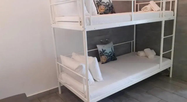 Апартаменты Deluxe Kapahi Suites Apartments Potos