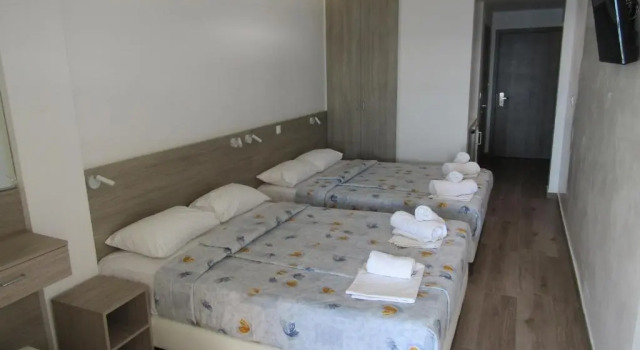 Четырёхместный номер Deluxe Hotel Zefyros