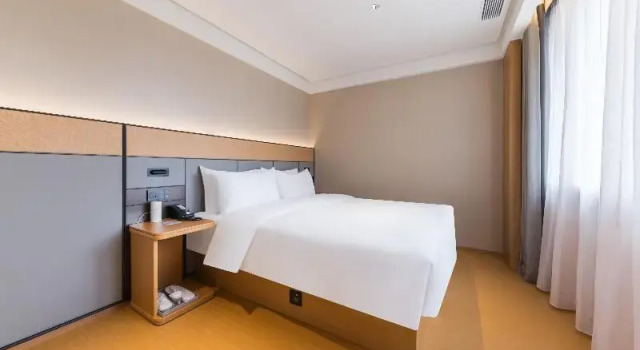 Люкс Standard JI Hotel Guangzhou Shayuan Metro Station