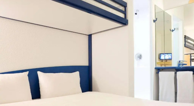 Трёхместный номер Standard ibis budget Pouilly-en-Auxois