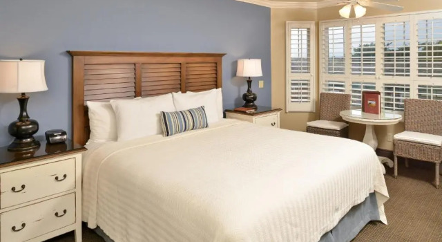 Номер Deluxe Sand Pebbles Inn