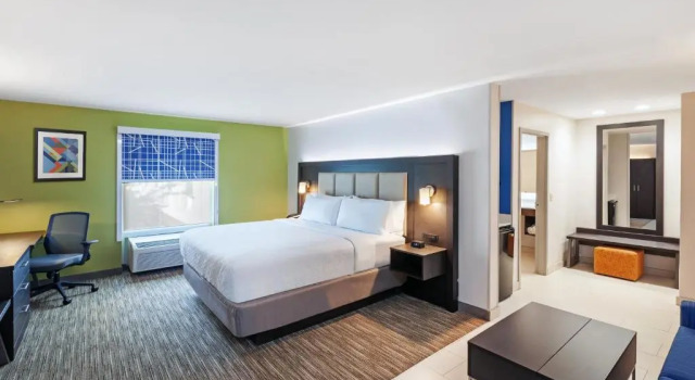 Люкс Holiday Inn Express & Suites Baton Rouge East by IHG