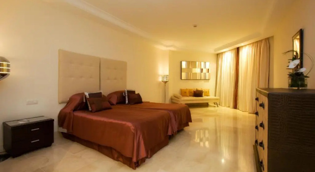 Апартаменты Superior Bahía Beach Apartments Estepona