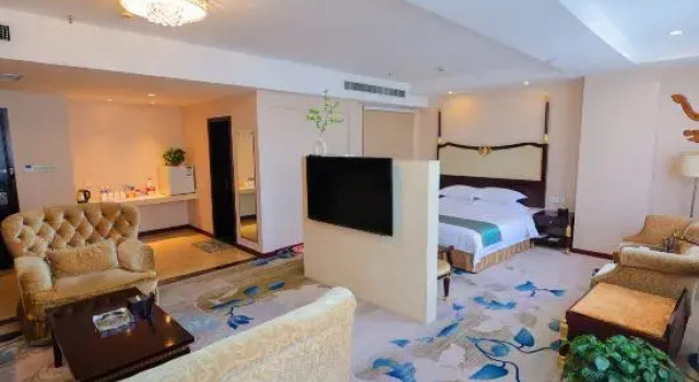 Люкс Business Fengsheng Zhongzhou Business Hotel