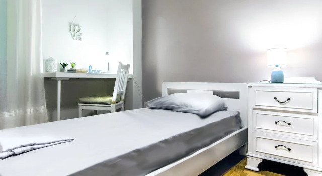 Charming 2 bdr apt next to Piraeus port