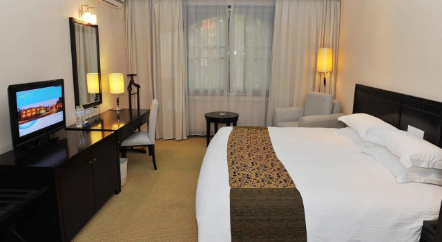 Zhuhai Holiday Resort Hotel, Rezerwuj Ośrodek wypoczynkowy Hotele resortowe w Guangdong, Ośrodek wypoczynkowy