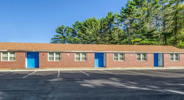 Rodeway Inn Middleboro-Plymouth, Buchen Sie Gasthaus Hotels in New England mit Parkplatz, Parkplätze