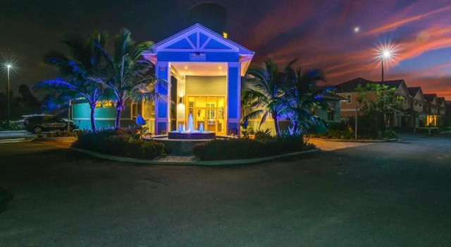 Люкс Superior Cape Crossing Resort & Marina