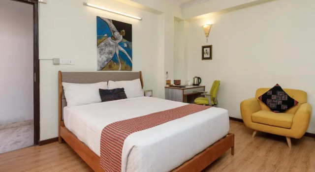 Двухместный номер Deluxe с балконом Shaligram Hotel