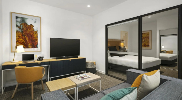 Апартаменты Quest Canberra City Walk