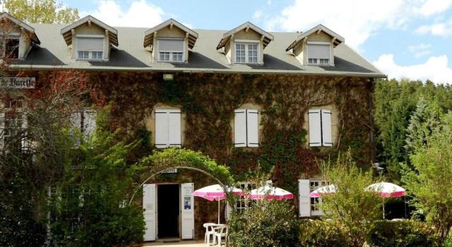 Le Moulin de Barette, Prenota Hotel Hotel a Alvernia con parcheggio, Parcheggio