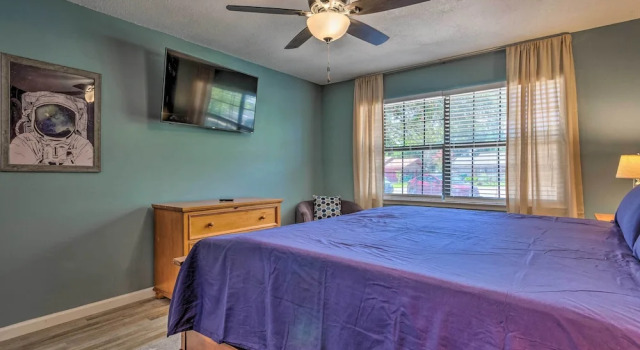 Stellar Fort Walton Retreat ~ 2 Mi to Beach!, Book Hotel Fort Walton Beach Emerald Coast