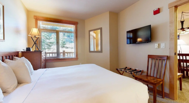 Sunstone #106 2 Bedrooms 2 Bathrooms Condo, 预订 酒店 曼莫斯湖 马姆莫斯