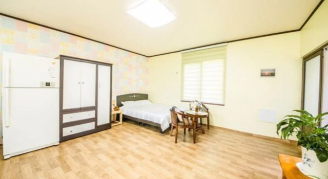 Jeju Happy Cabin Pension