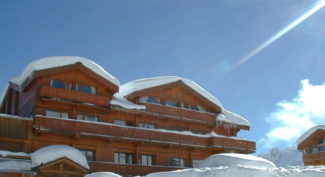 Chalet Carlinouf, Забронировать Шале Виллы Овернь-Рона-Альпы, Вилла