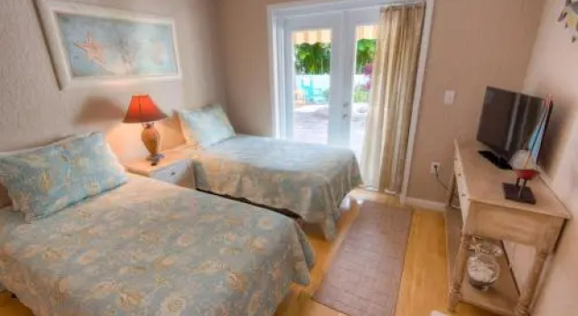 Casa del Playa, Забронировать Отель Холмс-Бич Sarasota Area