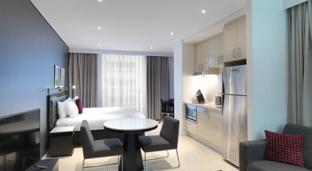 Meriton Suites Pitt Street, Sydney