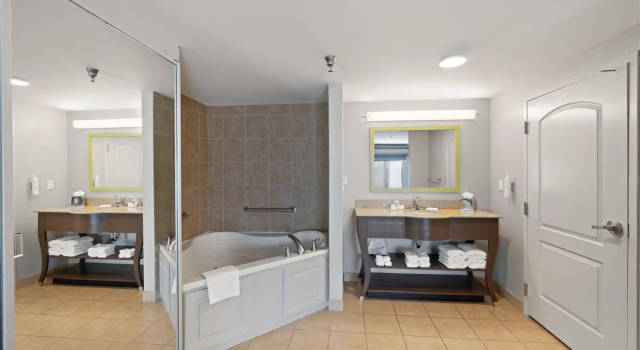 Студия Hampton Inn & Suites Madera