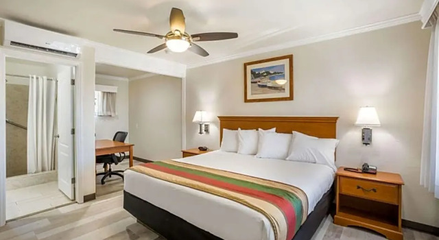 Номер Deluxe Rodeway Inn at Morro Bay