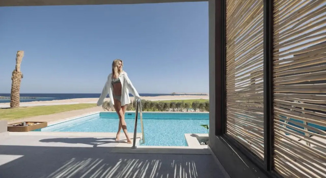 Полулюкс Отель Sentido Naga Bay