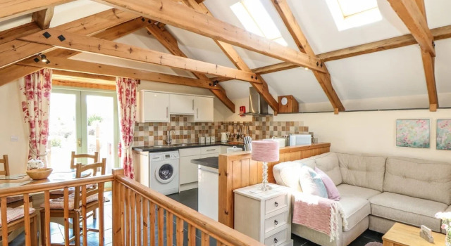 Oak Cottage, Varaa Lomakoti Mökit kohteessa Merseyside, Mökki