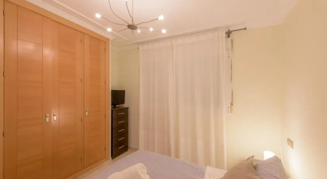 Apartamento Centrico Sibarys- 2 dormitorios, Забронировать Апартаменты/квартира Апартаменты Нерха, рядом с Церковь Эль-Сальвадор, Апартаменты/квартира