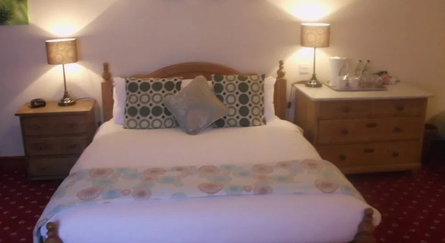 The Rose And Crown, Varaa Hotelli Hotellit Merseyside aamiaisella, Aamiainen