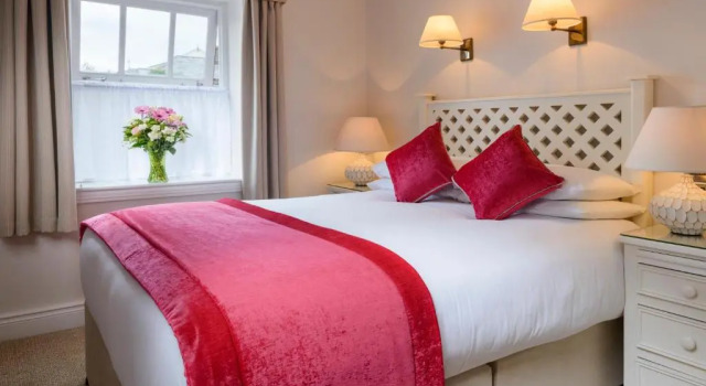 Трёхместный номер Standard Dingle Benners Hotel