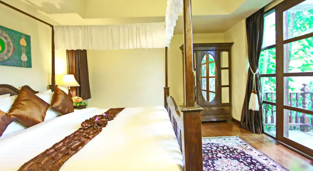 Люкс с 2 комнатами с балконом Shewe Wana Suite Resort
