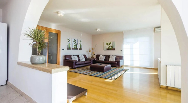 Beautiful Home in Rijeka With Wifi and 5 Bedrooms, Забронировать Отель Риека Приморско-Горанская жупания