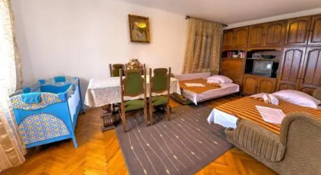 Apartment House Sonja, Забронировать Апартаменты/квартира Отели Свети-Стефан с парковкой, Парковка