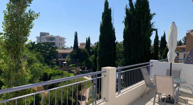 Paradise Gardens 3 - superb 1 bed apartment, Boek Appartement Hotels in Paphos met parkeren, in de buurt van Vrisoudia ΙΙ Beach, Parkeren