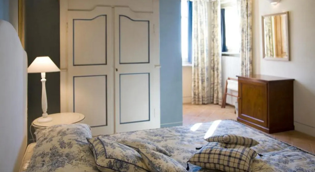 Canonica di Corteranzo, Book Hotel Hoteller i Monferrato med parkering, Parkering