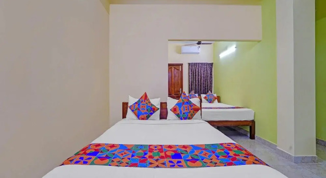 Номер Standard Fabhotel Martine Residency - French Colony, 5 Mins from Rock Beach
