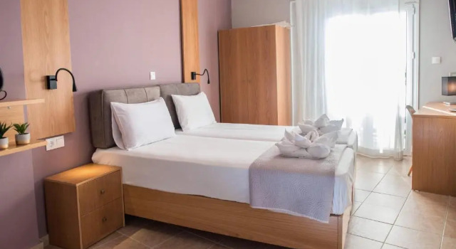 Semeli Hotel, Забронировать Отель Отели Ханья с парковкой, рядом с Археологический музей Ханьи, Парковка