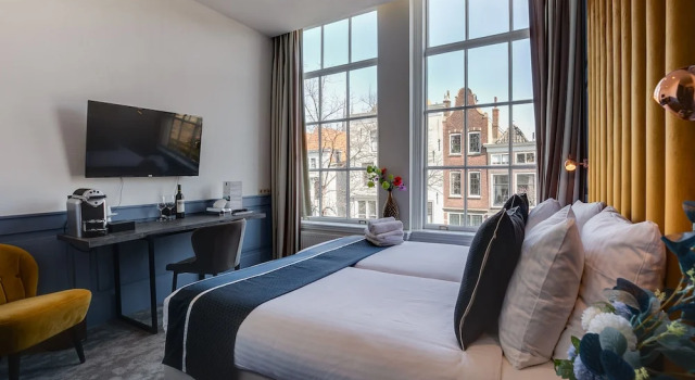 Двухместный номер Deluxe с видом на канал Hotel Royal Bridges