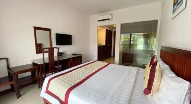 Двухместный номер Standard с видом на бассейн Praha Hotel Phú Quốc