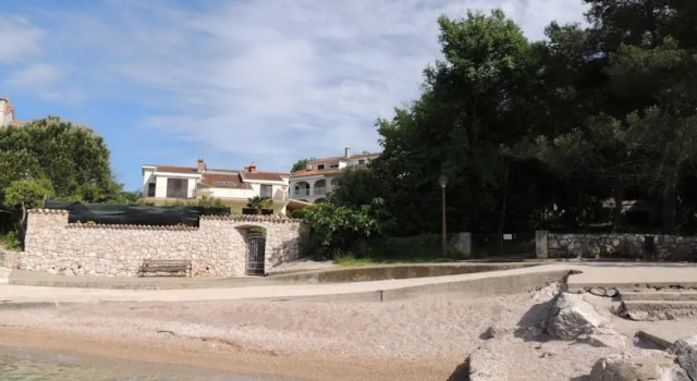 Apartments Premec, Prenota Appartamento Hotel a Isole Quarnerine con parcheggio, Parcheggio