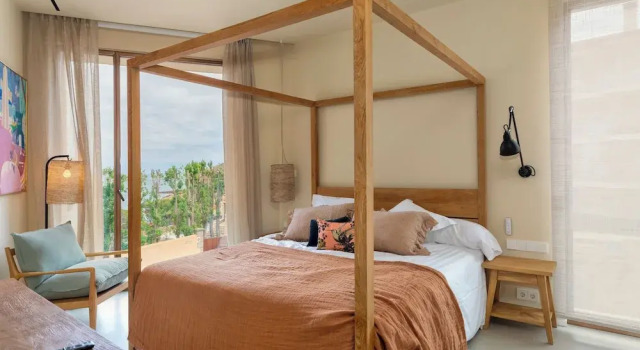 Апартаменты с 3 комнатами с видом на море Hostal Boutique Es Portalet