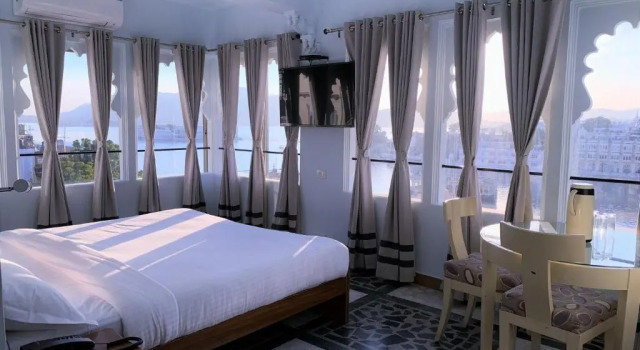 Семейный номер Standard с видом на озеро Hotel The Tiger