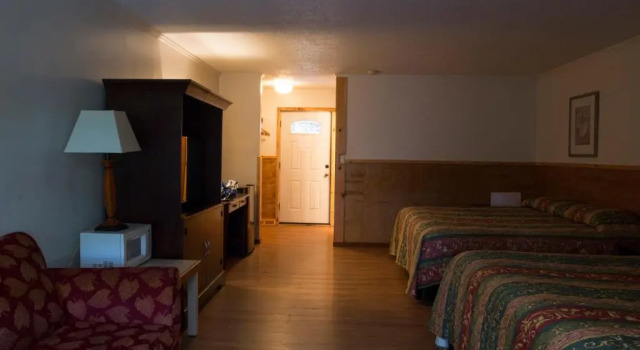 Семейный номер Standard King Hendrick Motel