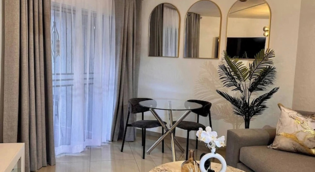 Stylish 1-bed in Bryanston, Забронировать Апартаменты/квартира Апартаменты Йоханнесбург, Апартаменты/квартира