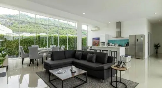 Modern 4 Bedroom Pool Villa (KH-A5)