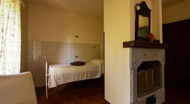 Wonderful Private Villa With Wifi, Private Pool, TV, Terrace, Pets Allowed, Parking, Close to Arezzo
