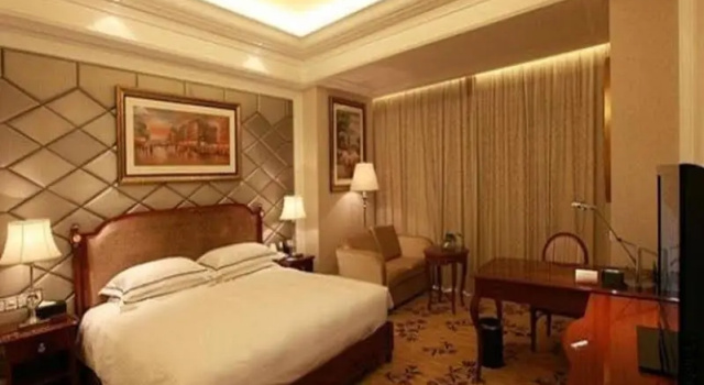 Jinshi International Hotel, Prenota Hotel Hotel 5 stelle a Nantong, 5*
