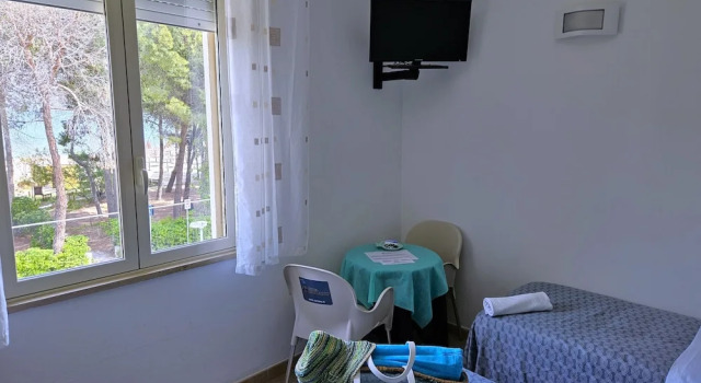 Трёхместный номер Standard с балконом Hotel Cerrano