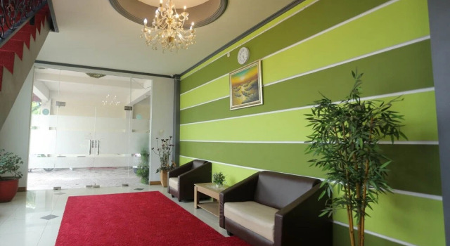Tiara Guest House by OYO Rooms, Book Guesthouse Banjarmasin 
