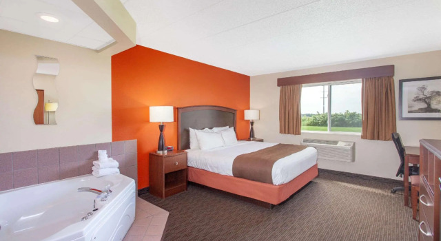 Двухместный номер Standard AmericInn by Wyndham St Cloud MN I-94