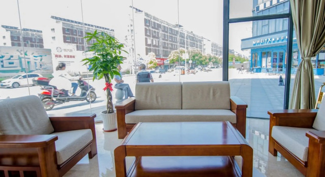 GreenTree Inn Nantong Zhangzhishan Town Deli Plaza Express Hotel, Prenota Hotel Zhangzhishan 