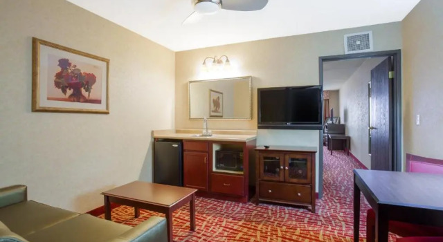 Люкс Holiday Inn Express Layton - I-15 by IHG